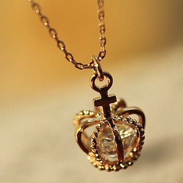 Butterfly Necklace A-class zircon crown short paragraph clavicle Chain Necklace