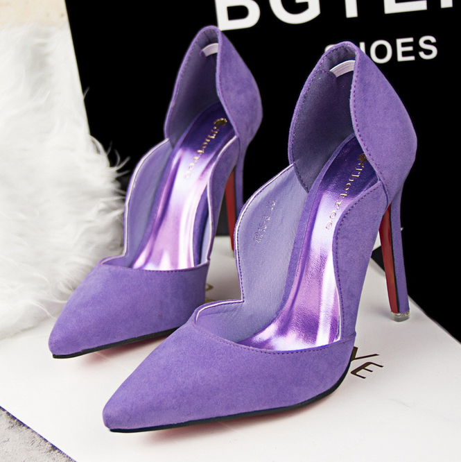 pointed mouth heels