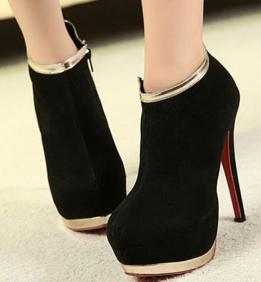 Elegant Ladies Black Boots on Luulla